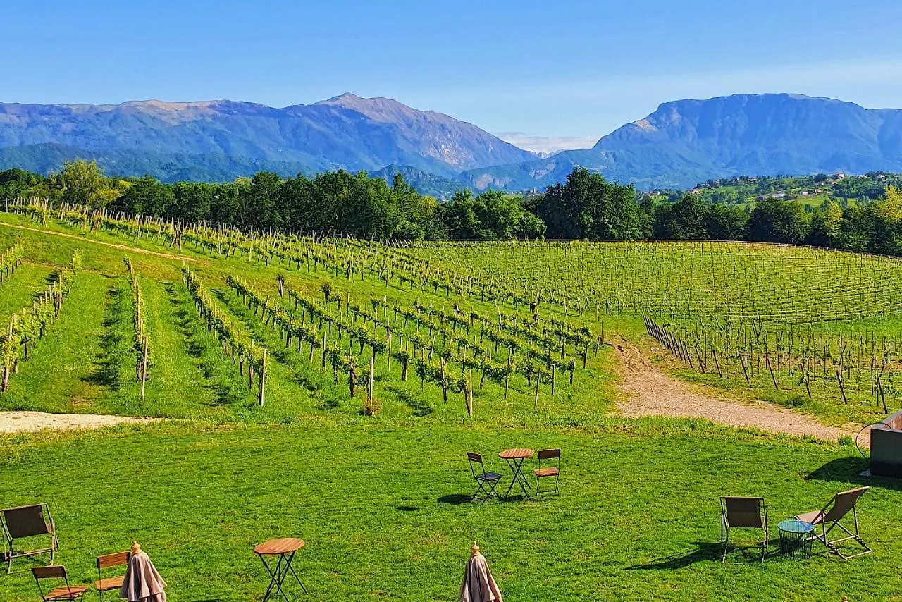 Tenuta Mani Sagge San Pietro Di Feletto 0*,